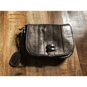 BCBGMAXAZRIA 100% Leather Crossbody Purse